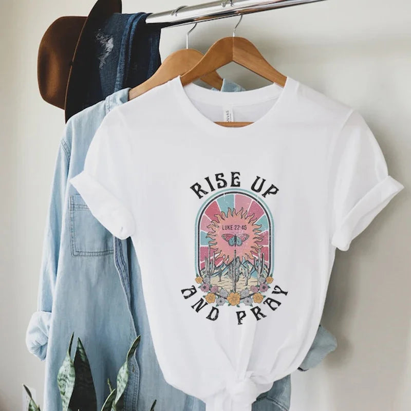 Rise Up and Pray Tee – Retro Boho Christian Graphic T-Shirt