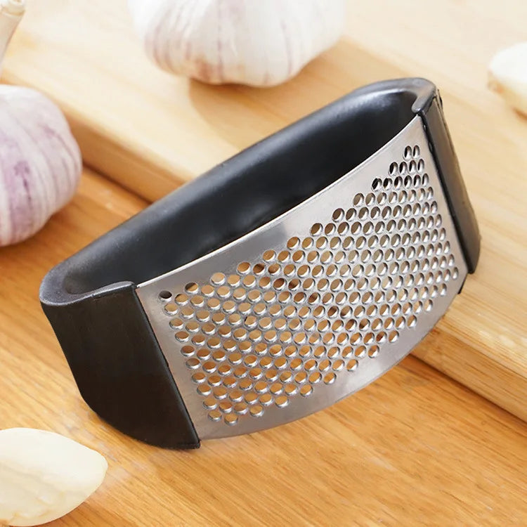 Stainless Steel Garlic Press – Easy Food Grade Crusher