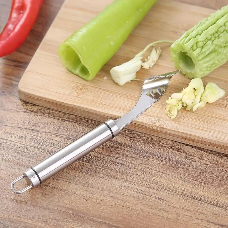 Stainless Steel Pepper & Zucchini Corer – Serrated Kitchen Tool